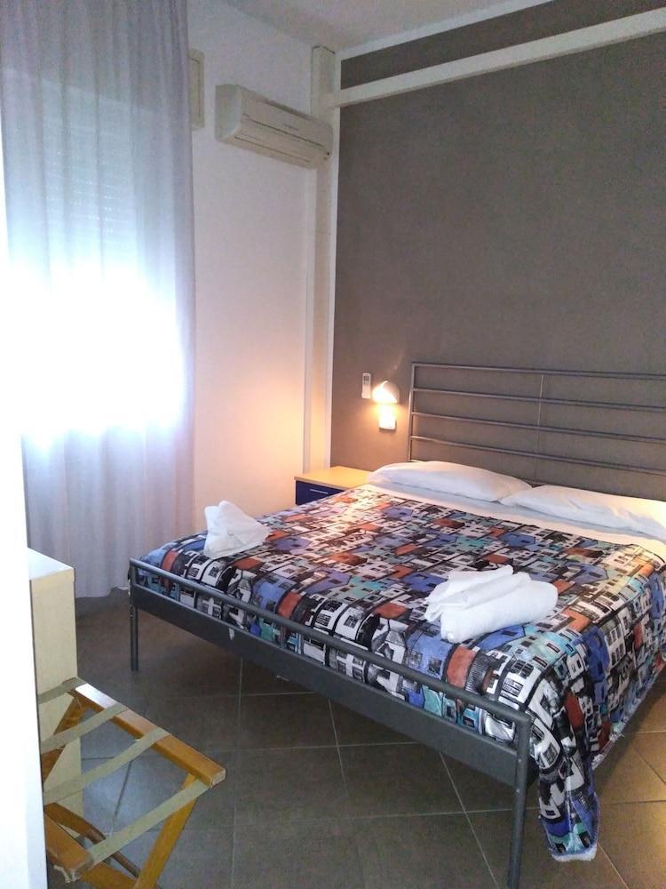 Fasthotel Cervia Buitenkant foto